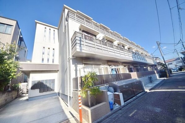 オリオンスターの物件外観写真